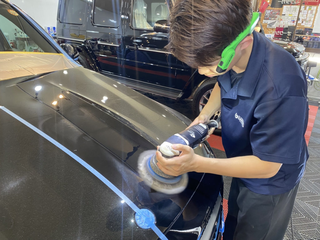 ベンツ・GLB・セラミックプロイオン2レイヤ-トップコート施工!!!窓枠カーラッピング!!!