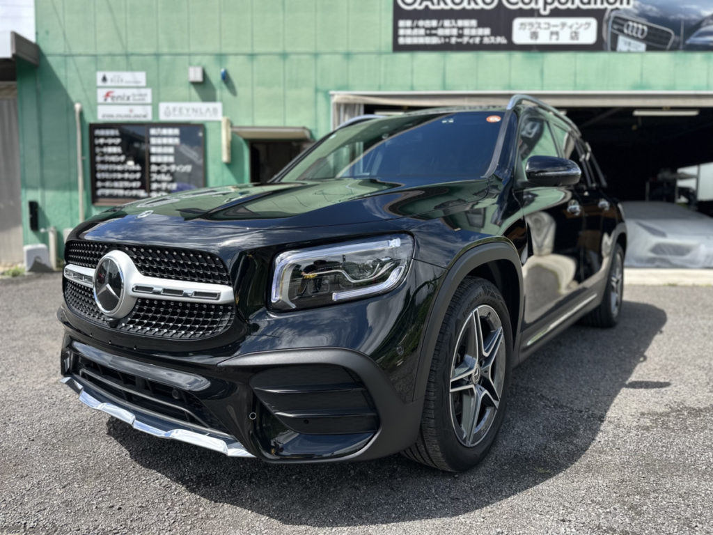 ベンツ・GLB・セラミックプロイオン2レイヤ-トップコート施工!!!窓枠カーラッピング!!!