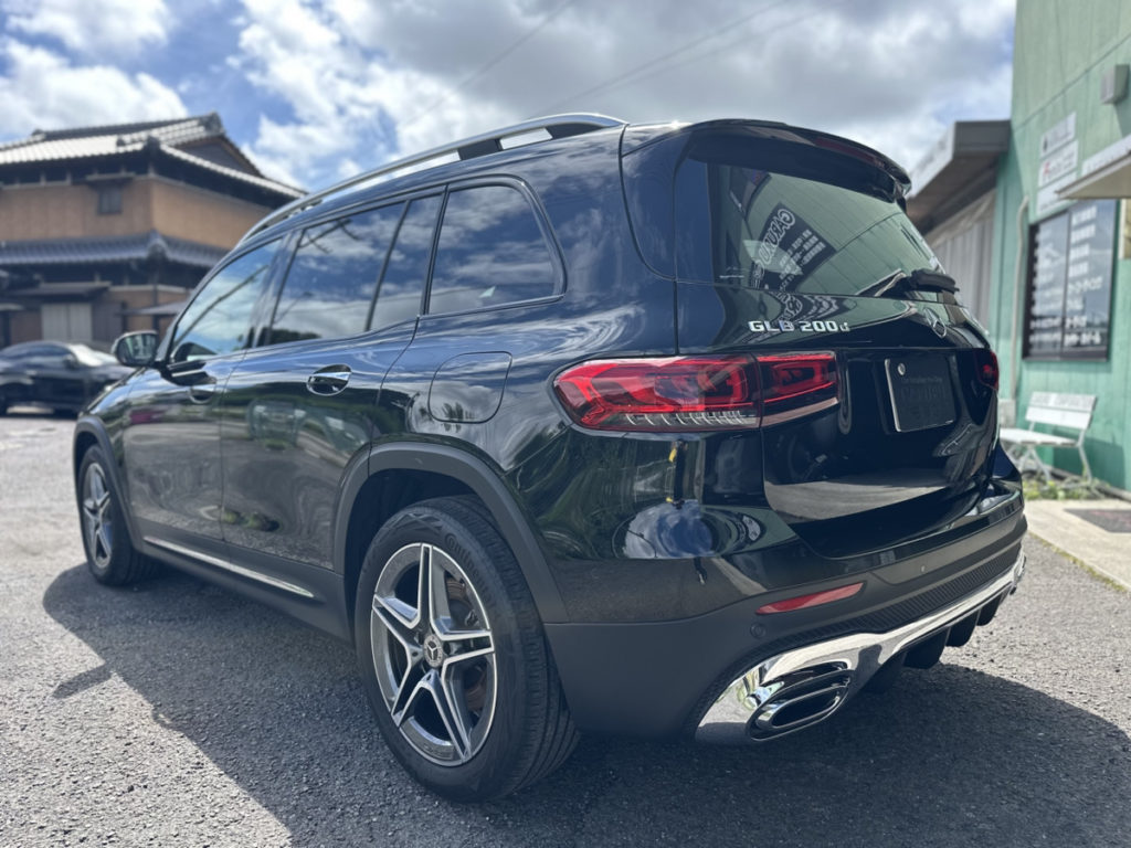 ベンツ・GLB・セラミックプロイオン2レイヤ-トップコート施工!!!窓枠カーラッピング!!!