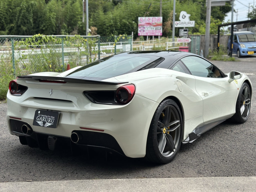 フェラーリ488GTB・ダッシュボード・アルカンターラ内装張替え・カーボン調プロテクションフィルム施工!!!