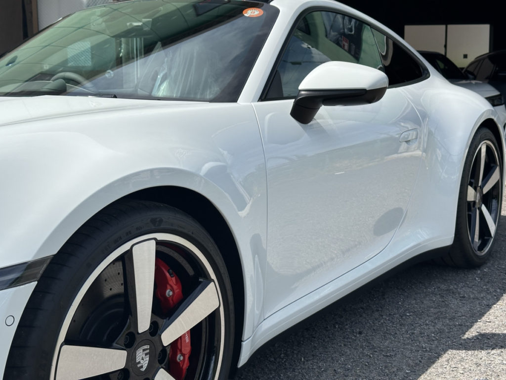 ポルシェ・911・カレラS・セラミックプロイオン2レイヤ－トップコート施工・[KAVACA・ION」フロントセットプロテクションフィルム施工！！！