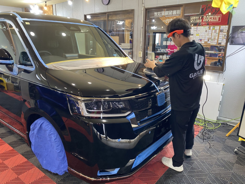 ホンダ・ステップワゴン・セラミックプロイオン2レイヤ－トップコート施工！！！