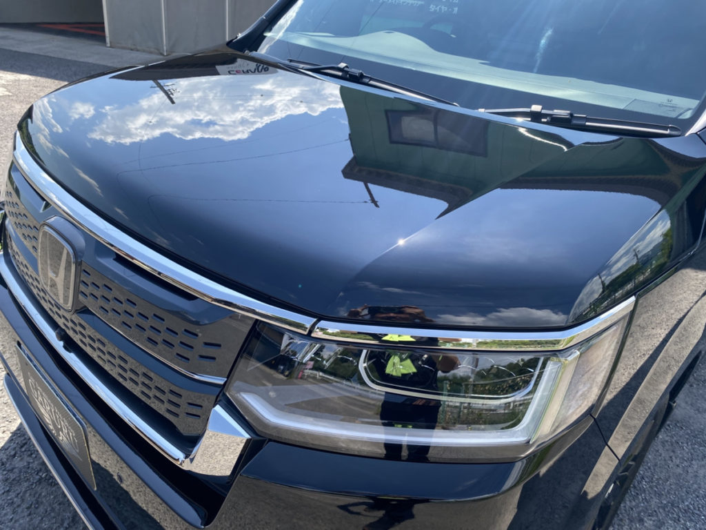 ホンダ・ステップワゴン・セラミックプロイオン2レイヤ－トップコート施工！！！