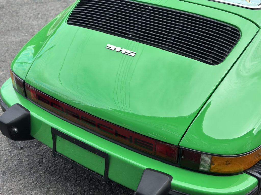 ポルシェ・911(930)内装総張替え!!!