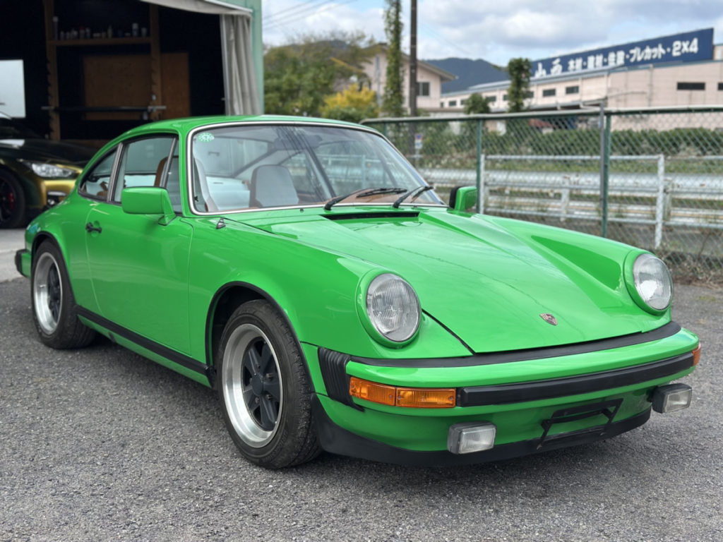 ポルシェ・911(930)内装総張替え!!!