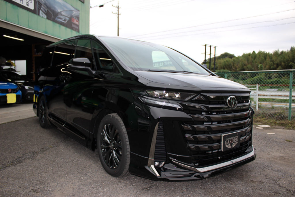 トヨタ・ヴェルファイア・セラミックプロイオン2レイヤ－トップコート施工！！！