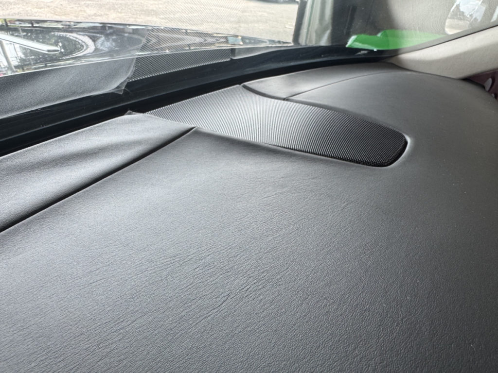 ロールスロイス・ゴースト・ダッシュボード内装張替え！！！