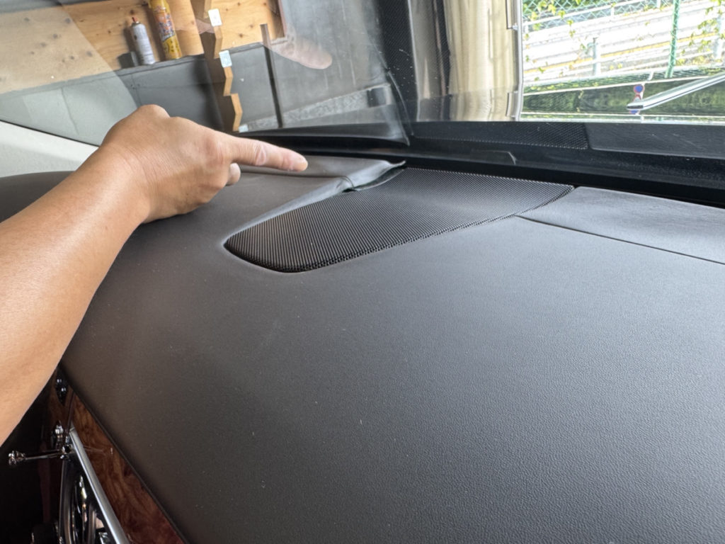 ロールスロイス・ゴースト・ダッシュボード内装張替え！！！