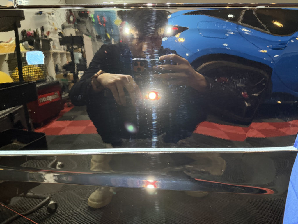 トヨタ・ヴェルファイア・セラミックプロイオン2レイヤ－トップコート施工！！！