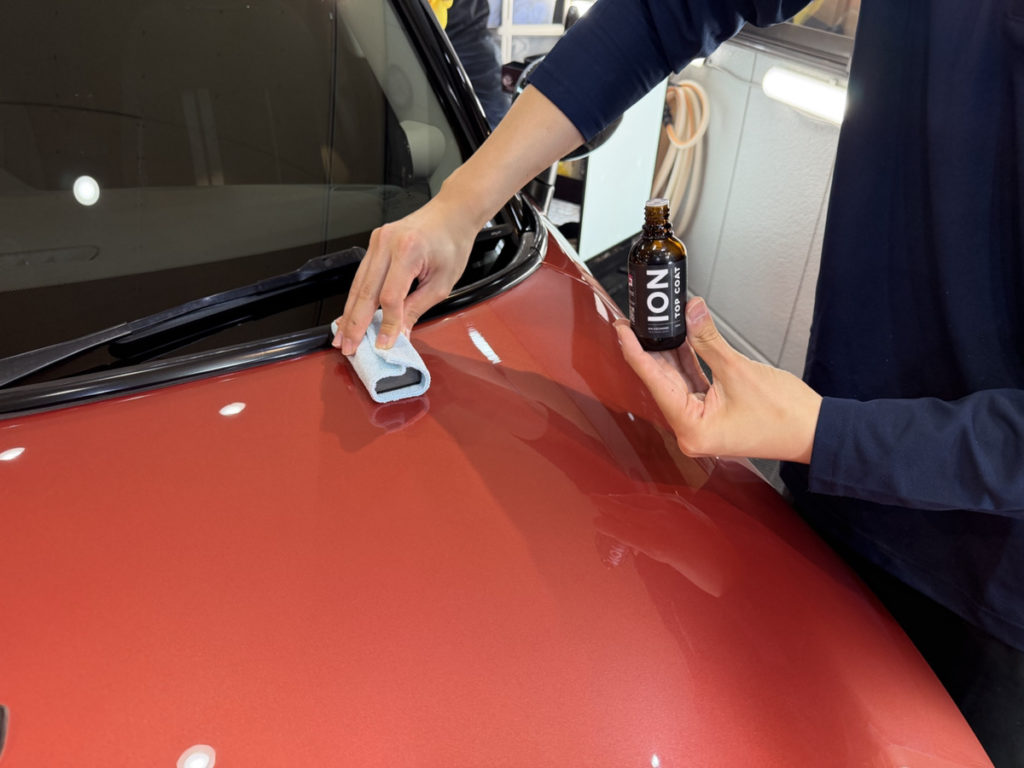 ミニ・クラブマン・セラミックプロイオン2レイヤ－トップコート施工・グリルラッピング施工！！！