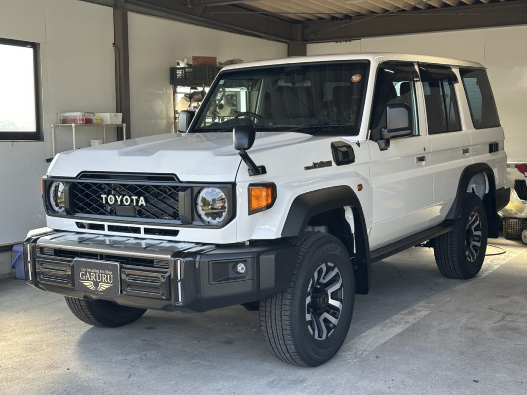 トヨタ・ランドクルーザー70・セラミックプロイオン2レイヤ－トップコート施工・ヘッドライト・プロテクションフィルム施工！！！