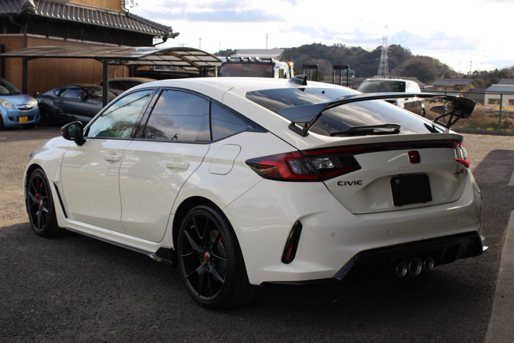 ホンダ・シビックタイプR・セラミックプロイオン2レイヤ－トップコート施工・ヘッドライト・プロテクションフィルム施工！！！