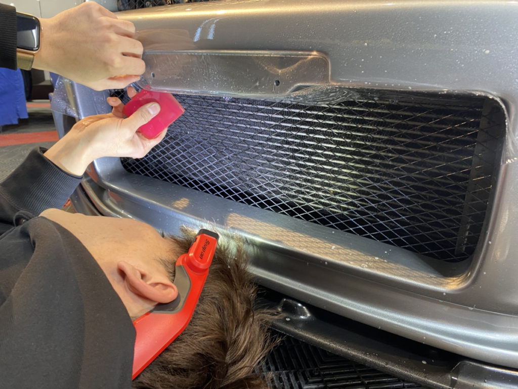 ニッサン・GT-R34・セラミックプロイオン2レイヤ－トップコート施工・フロントセットプロテクションフィルム施工！！！