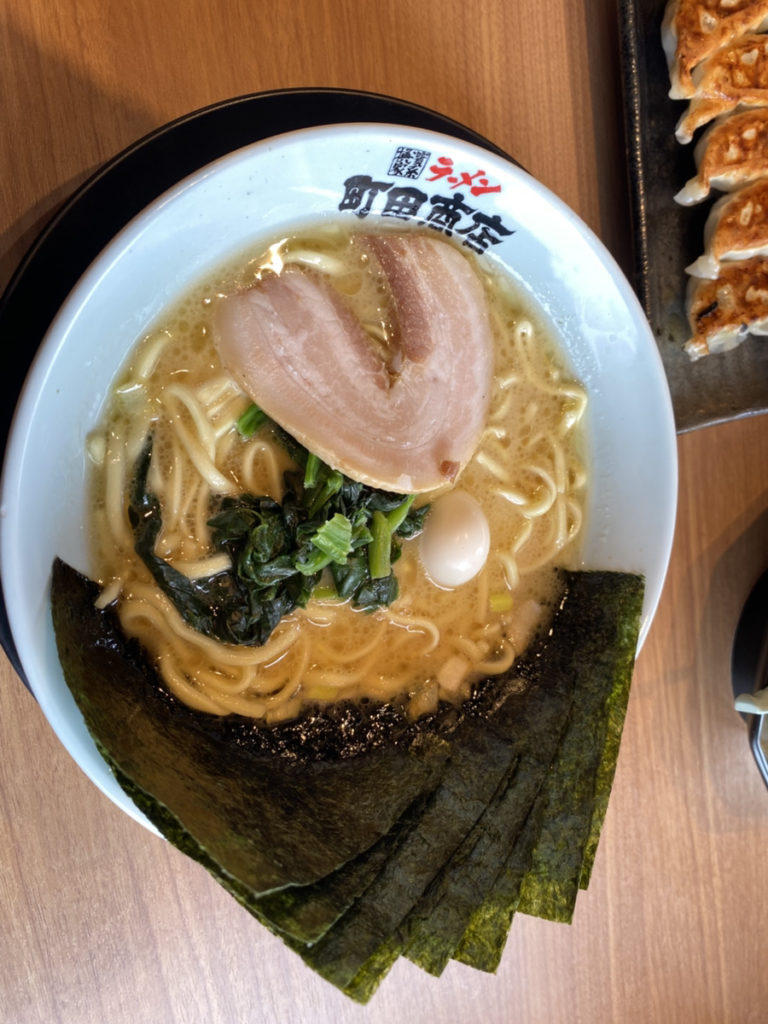 アウディ・R8・ダッシュボード内装張替え！！！