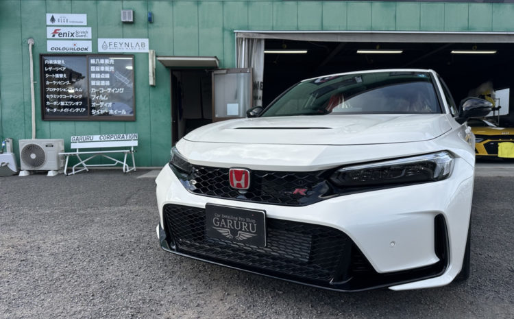 ホンダ・シビックタイプR・セラミックプロイオン2レイヤ－トップコート施工・ヘッドライト・プロテクションフィルム施工！！！