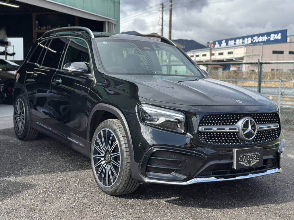 ベンツ・GLB200D・セラミックイオン2レイヤ-トップコート施工!!!