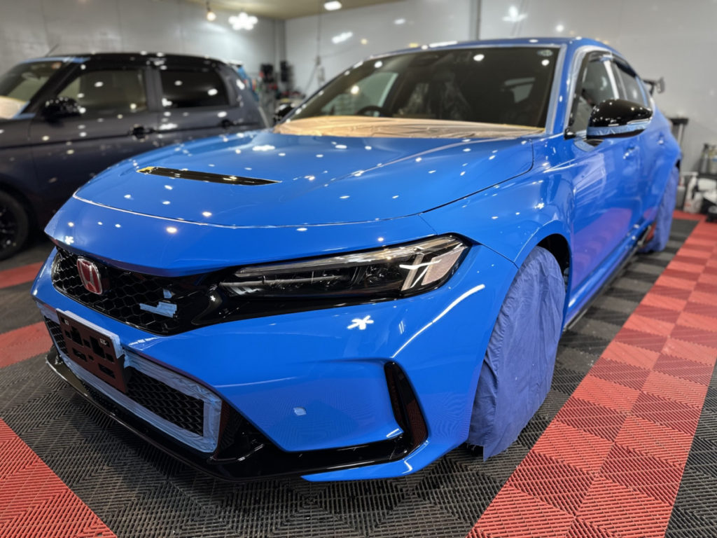 ホンダ・シビックタイプR・セラミックプロION２レイヤ－トップコート施工・フロントセットプロテクションフィルム施工！！！