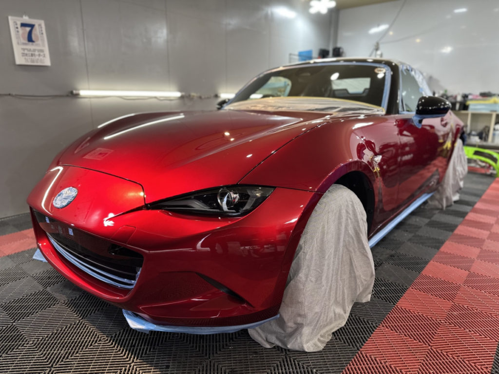 マツダ・ロードスター・セラミックプロION2レイヤ-トップコート施工!!!