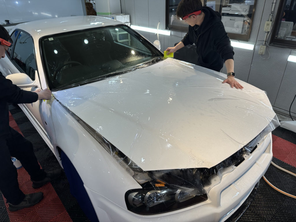 ニッサン・スカイライン34GT-R・V-spec・フロントフル・プロテクションフィルム施工・コーティング一年メンテナンス!!!