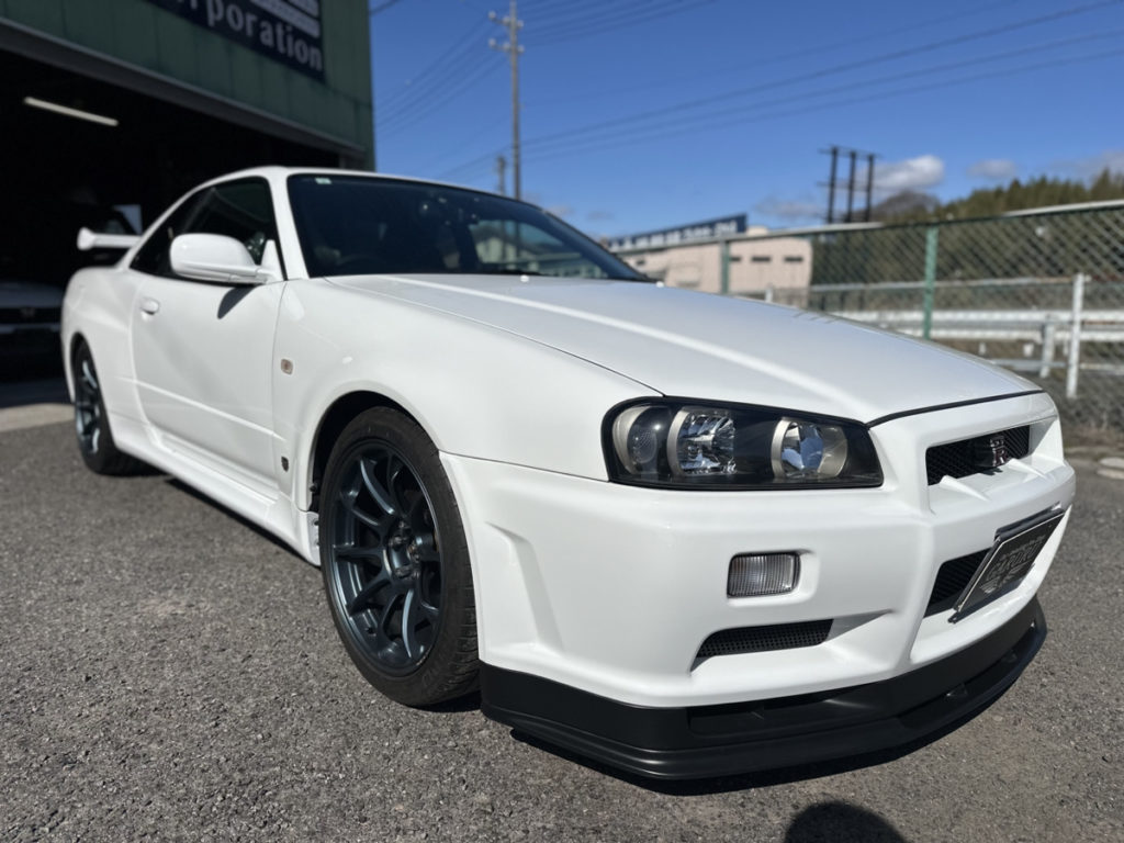 ニッサン・スカイライン34GT-R・V-spec・フロントフル・プロテクションフィルム施工・コーティング一年メンテナンス!!!
