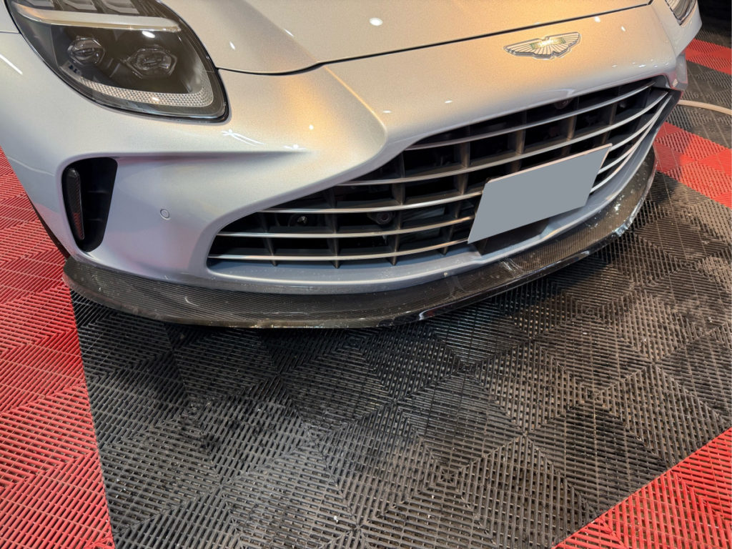 アストンマーチン・ヴァンテージ・フロントフル・カーボンスポイラー・プロテクションフィルム施工!!!